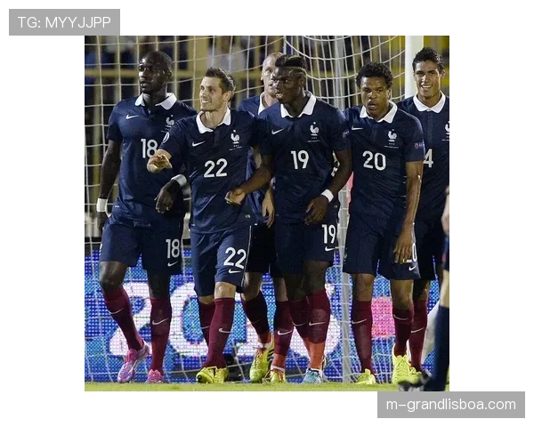 阿洛伊西成都蓉城从三中卫转四后卫 高位逼抢加快速转换